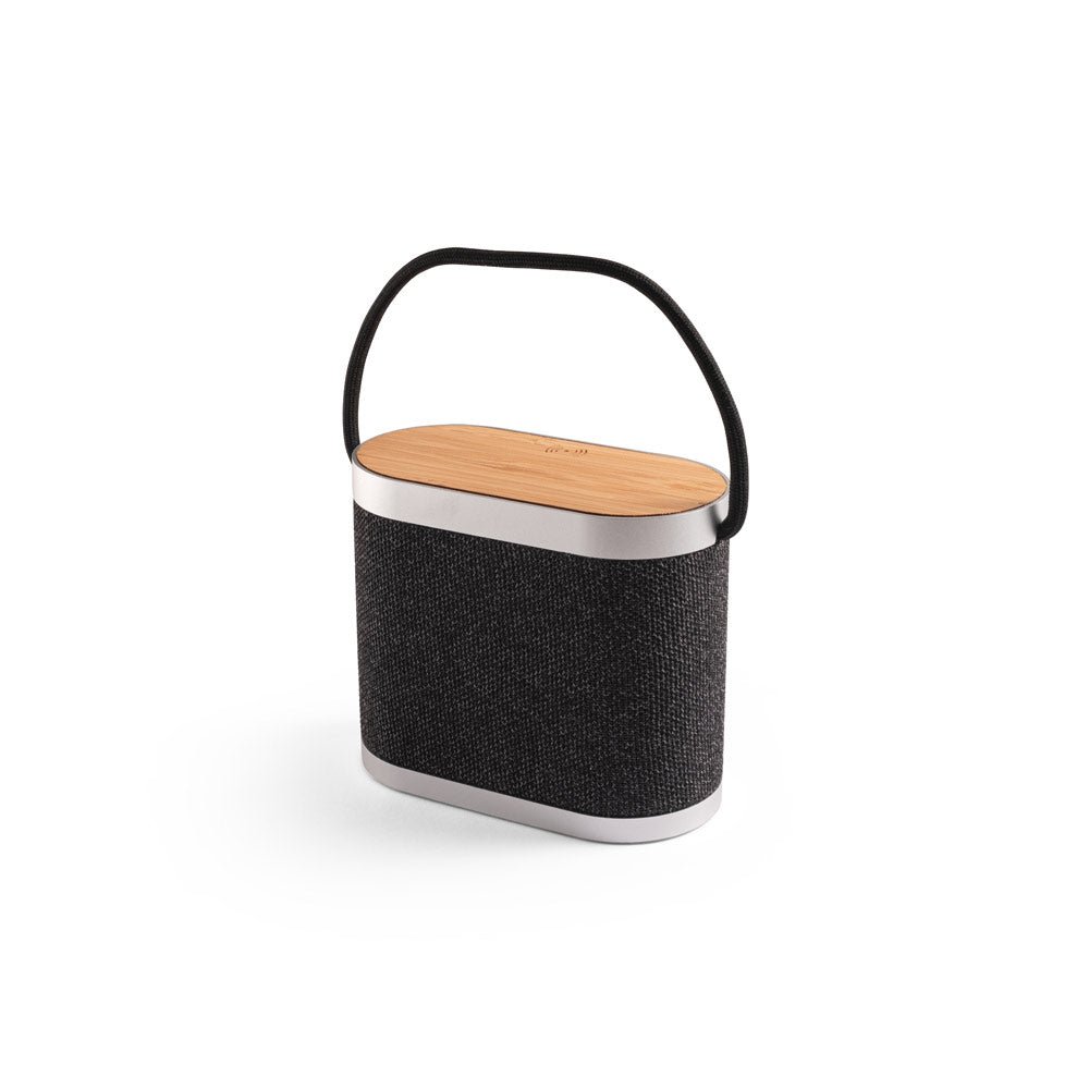 GUETTA. Coluna de som portátil de 5W com carregador wireless super rápido 15W e 2h de autonomia em bambu e PET reciclado (100% rPET)