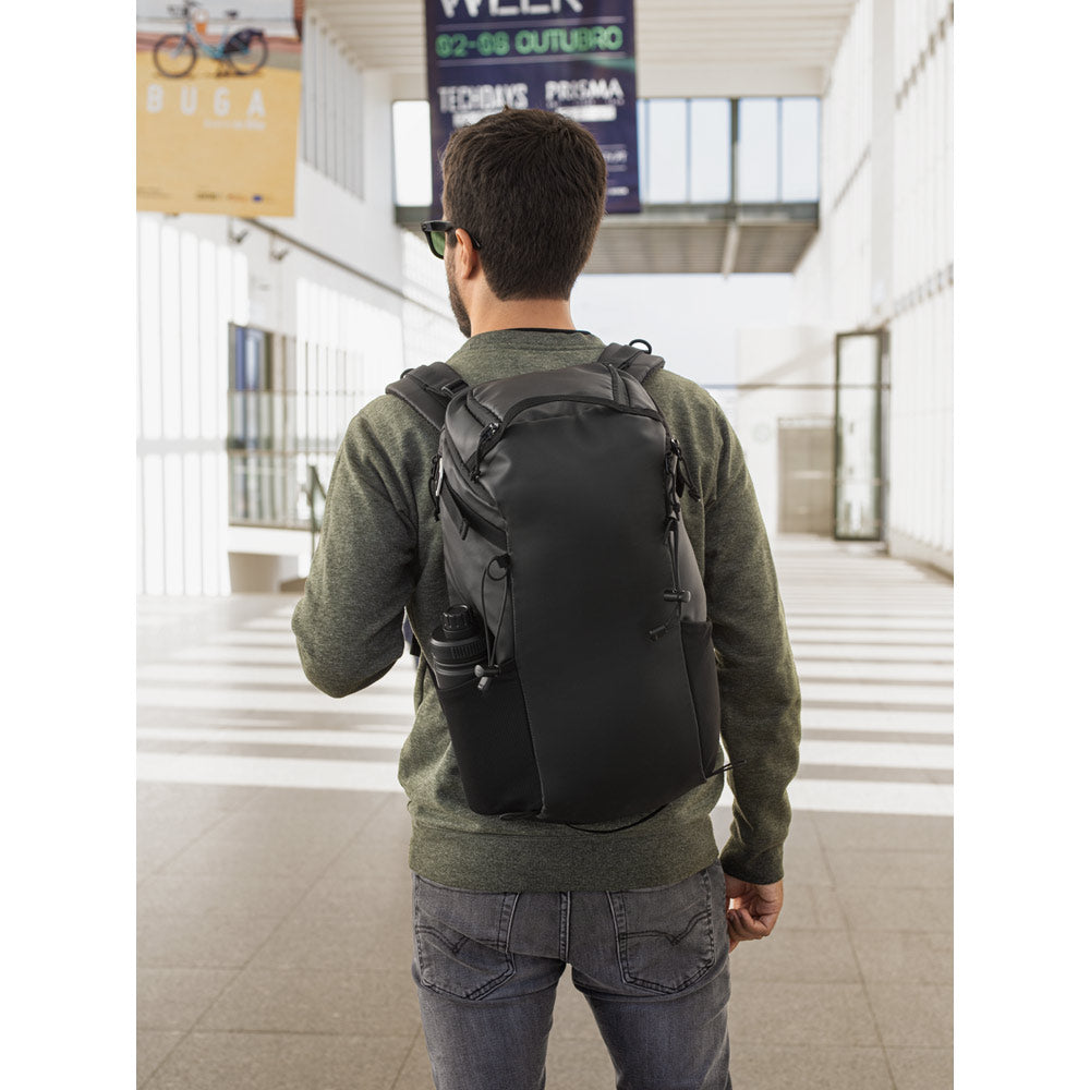 ALASCA. Mochila Hiking com revestimento à prova de água
