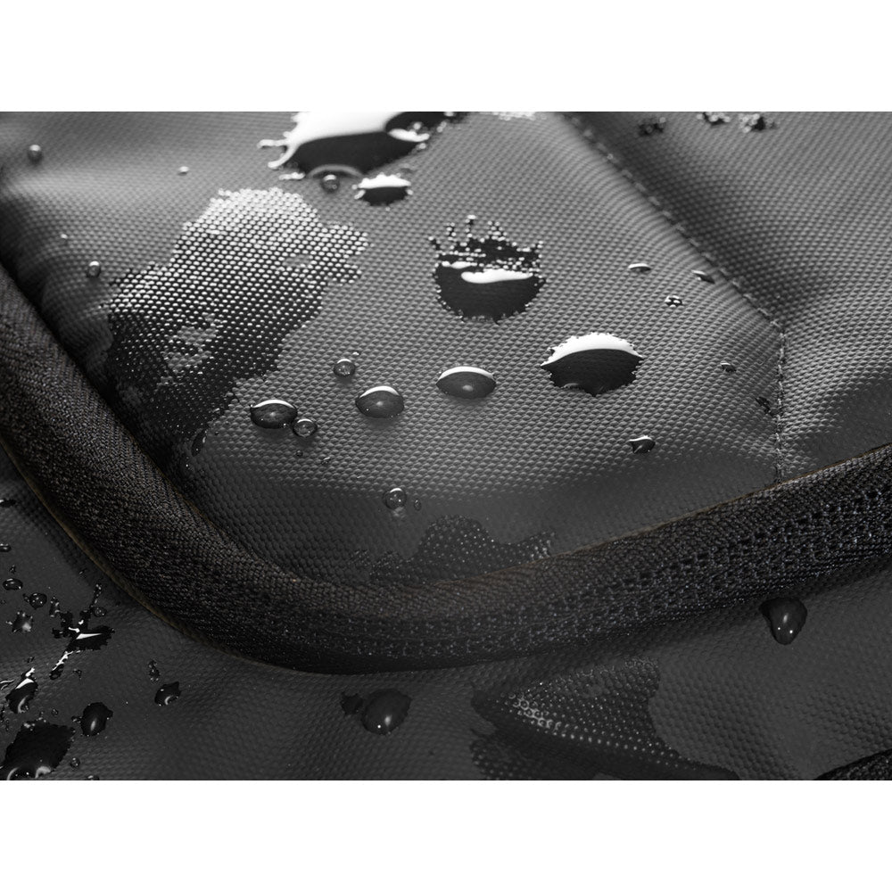 TOULON. Mochila para notebook em 600D poliéster reciclado de alta densidade com resistência à água 16"