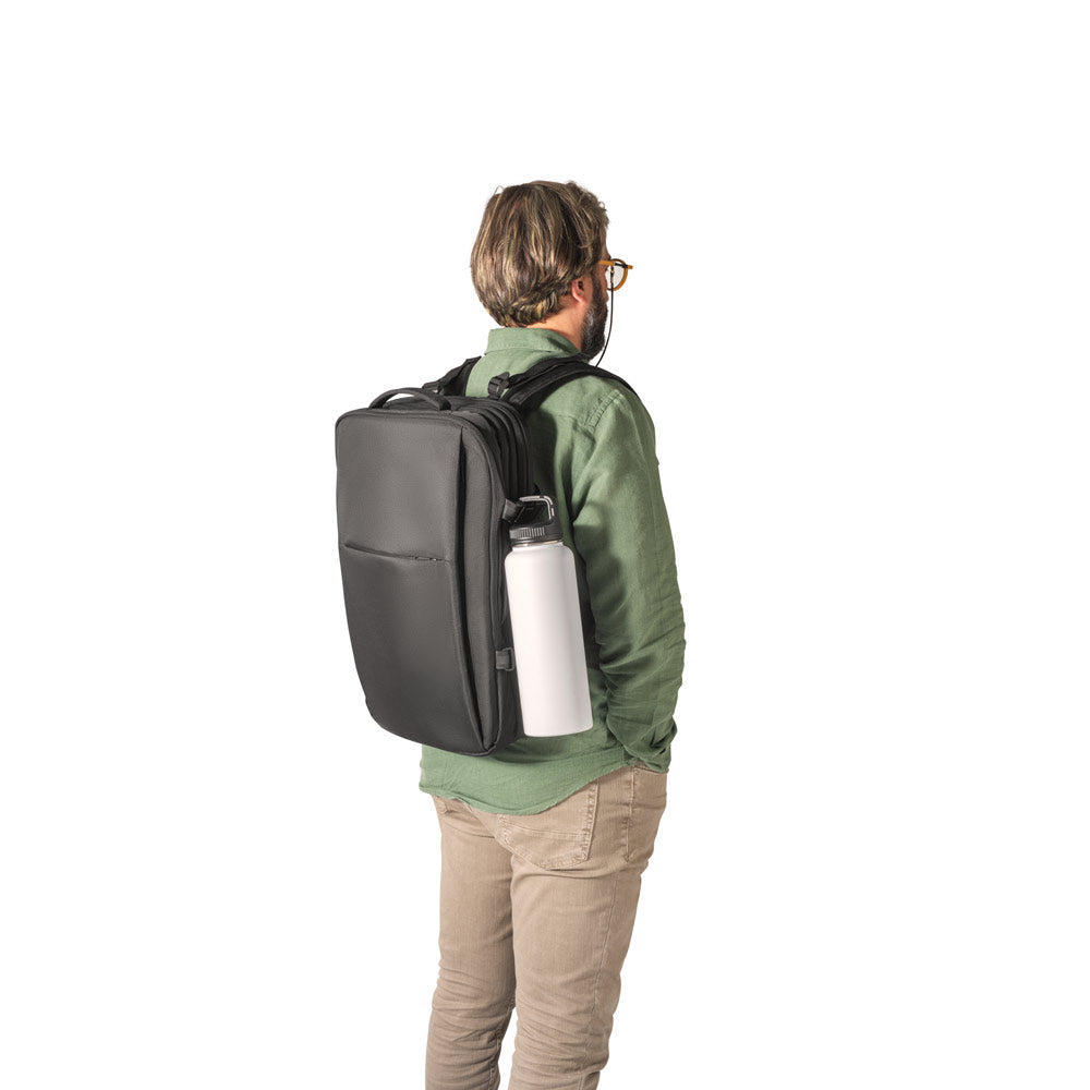 DALLAS. Mochila de viagem em poliéster reciclado 600D de alta densidade para computador portátil 17'3"