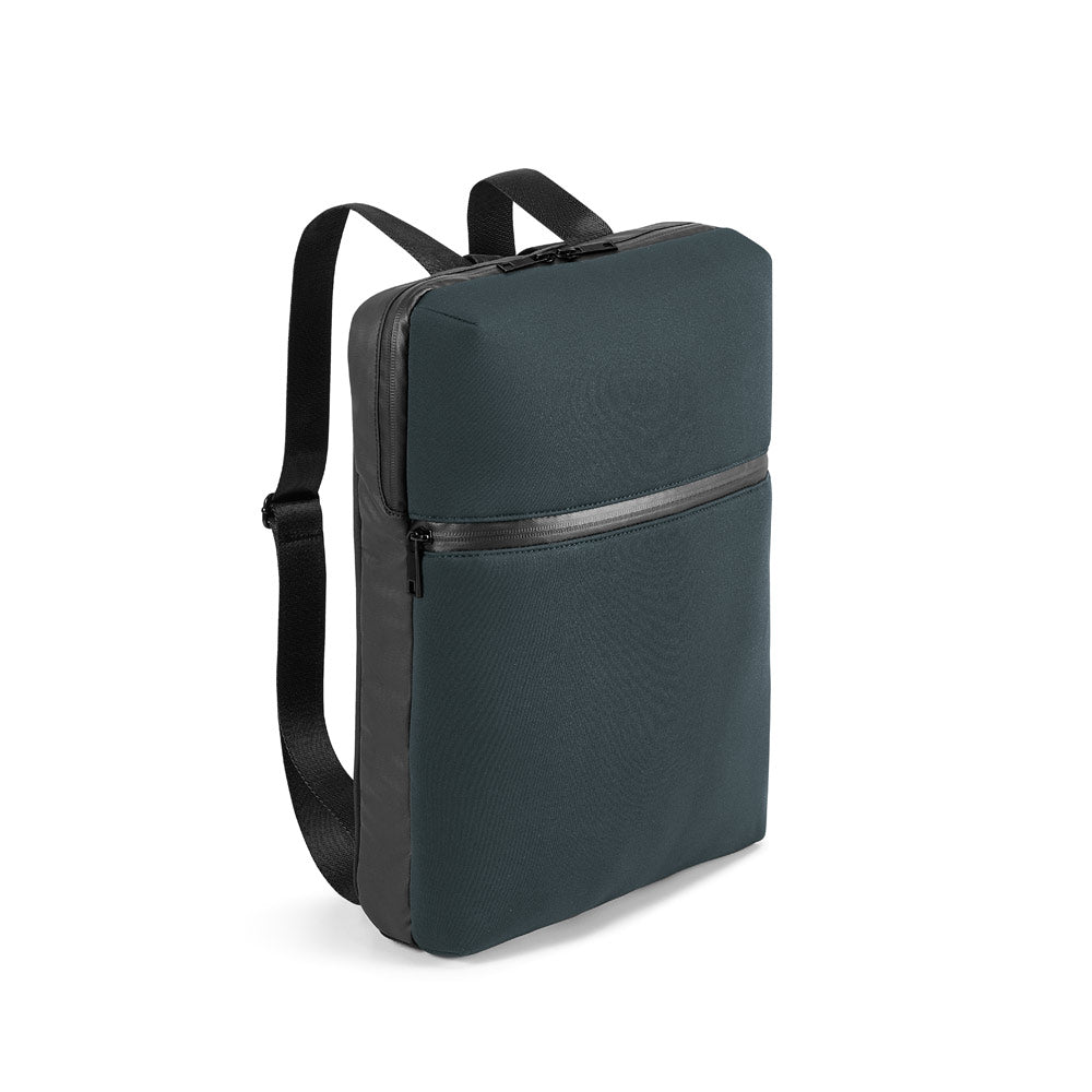 URBAN BACKPACK. Mochila portátil 14'' em soft shell e tarpaulin
