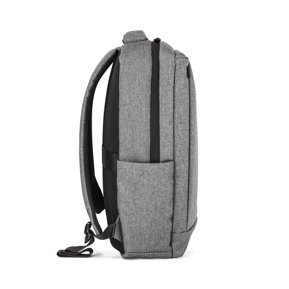 BOLOGNA. Mochila para computador portátil 15'6" em poliéster 300D