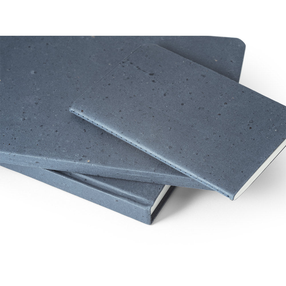 COFFEEPAD SEMI-RIGID. Bloco de notas A5 com capa semi-rígida fabricada a partir de restos de casca de café (65%)