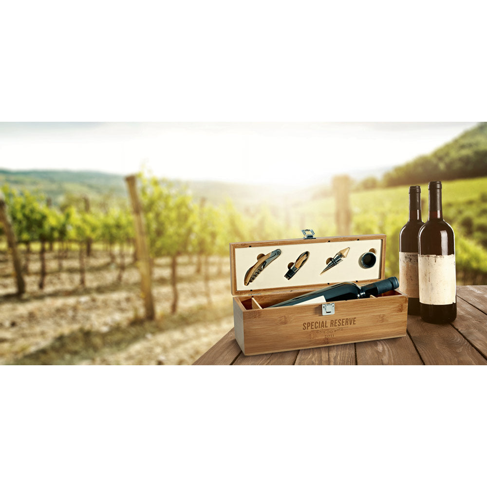 SYRAH. Conjunto para vinho em bambu, zinco e aço inoxidável