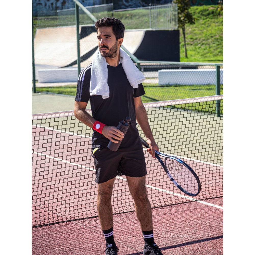 FEDERER. Garrafa em 90% de aço inoxidável reciclado 570 mL