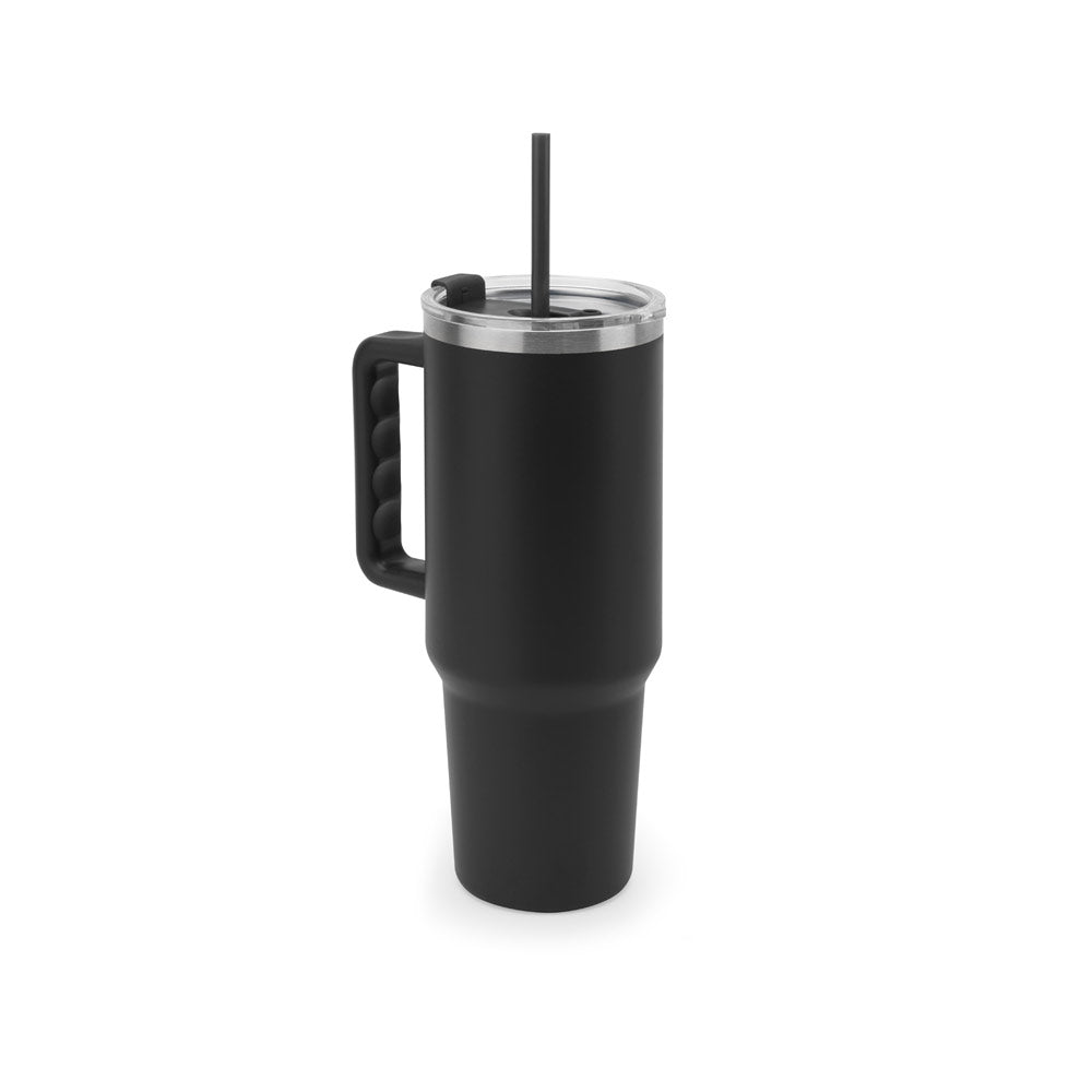 JOYNER XL. Copo de viagem de grande dimensão em aço inoxidável (91% reciclado) com parede dupla isolada a vácuo e acabamento em mate 1300 mL