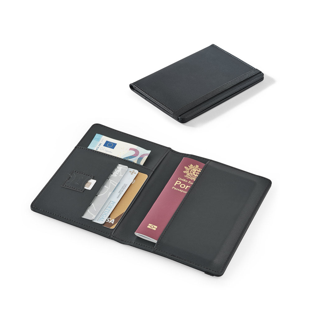 BRAM. Porta passaporte em PU com elástico para fecho e diversos bolsos