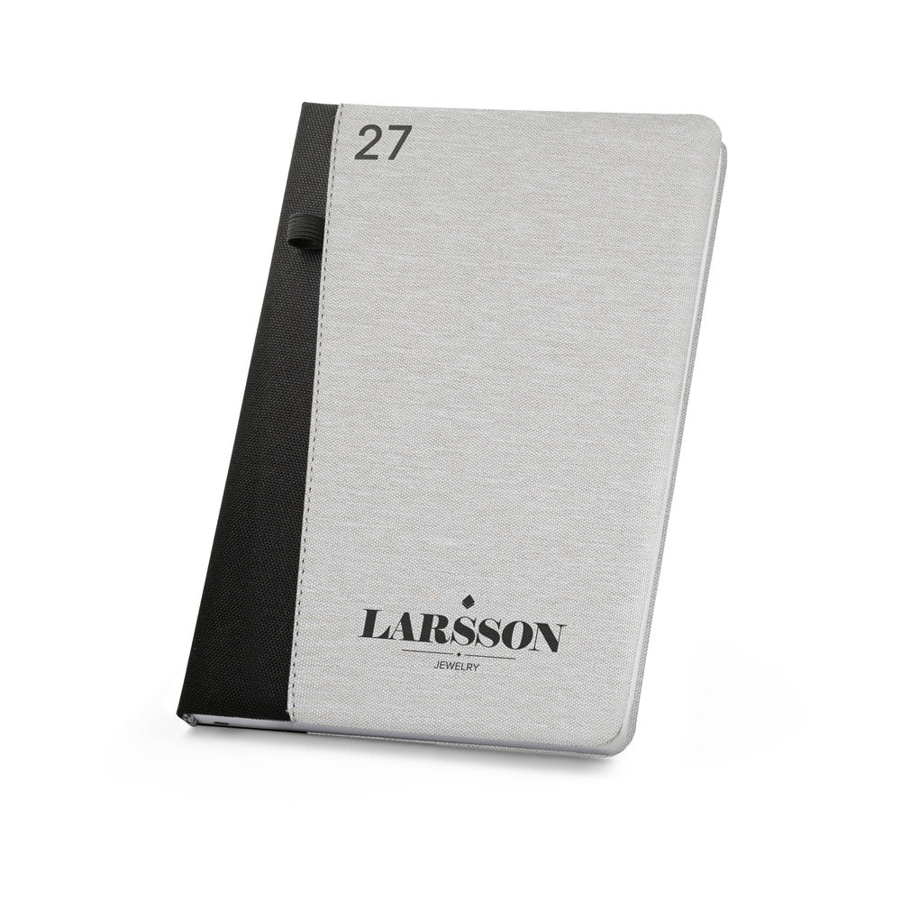 LARSSON B5. Agenda B5 em poliéster reciclado (100% rPET)