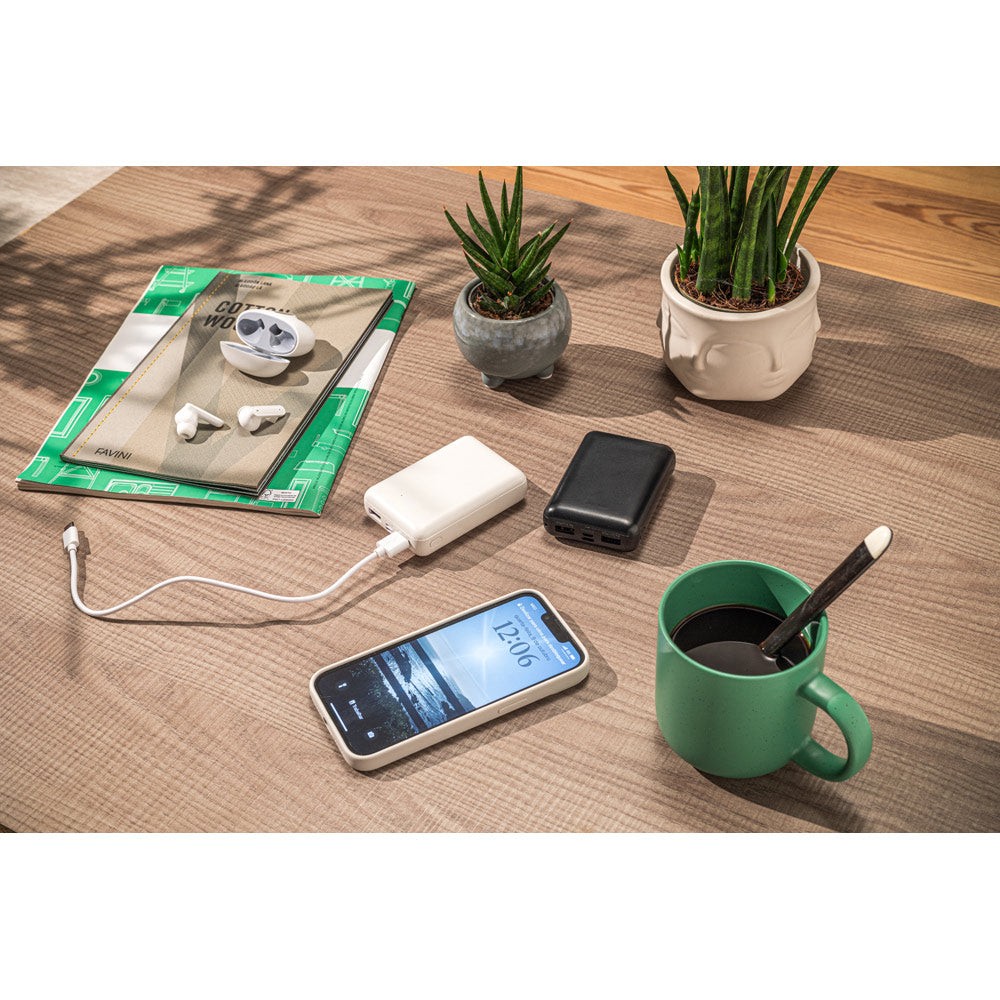 LEAKEY 10. Power bank 10'000 mAh em ABS reciclado (100% rABS)