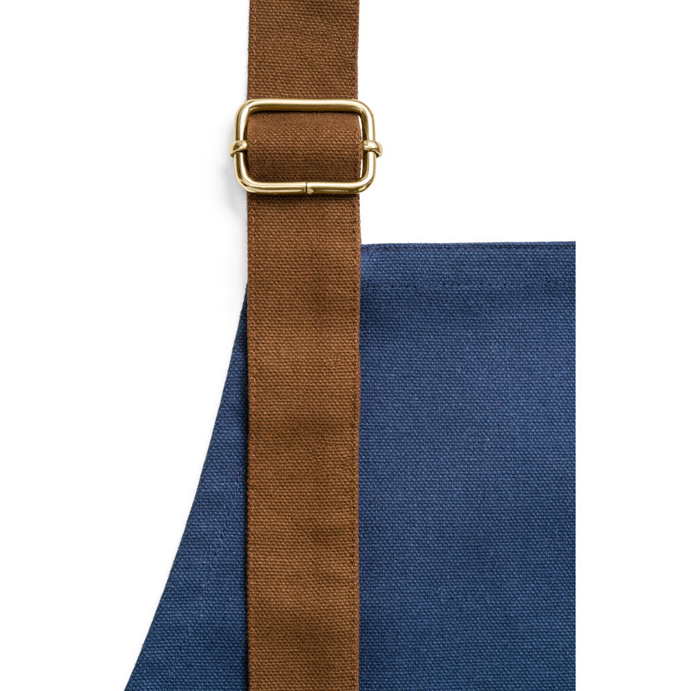 VESPER. Avental em 100% algodão canvas (300 g/m²) com detalhes em metal